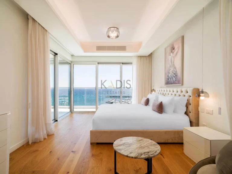 4 Bedroom Apartment for Sale in Parekklisia, Limassol District