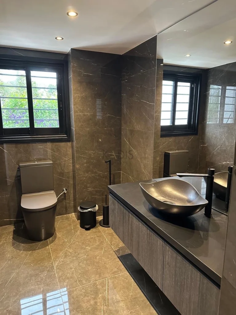 5 Bedroom House for Rent in Agios Tychonas, Limassol District