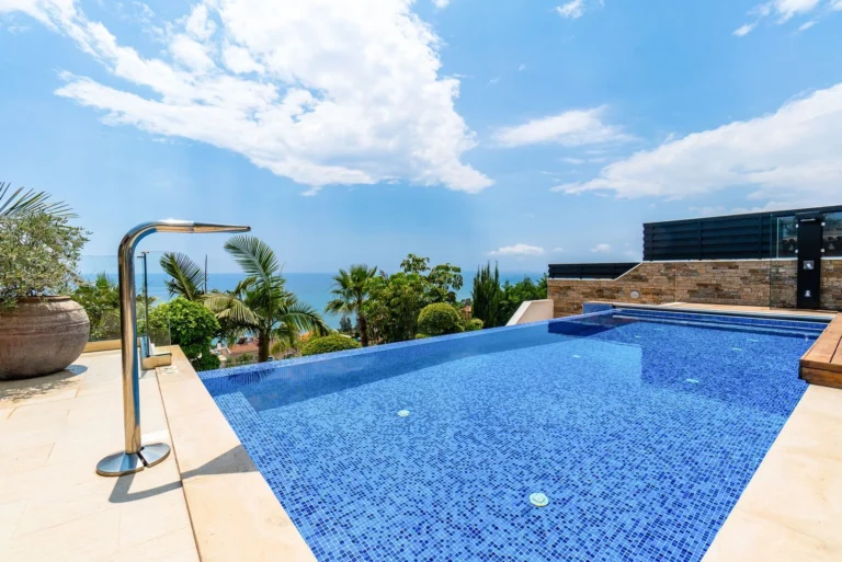 5 Bedroom House for Rent in Limassol District