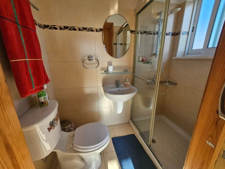 3 Bedroom Apartment for Sale in Paphos – Universal