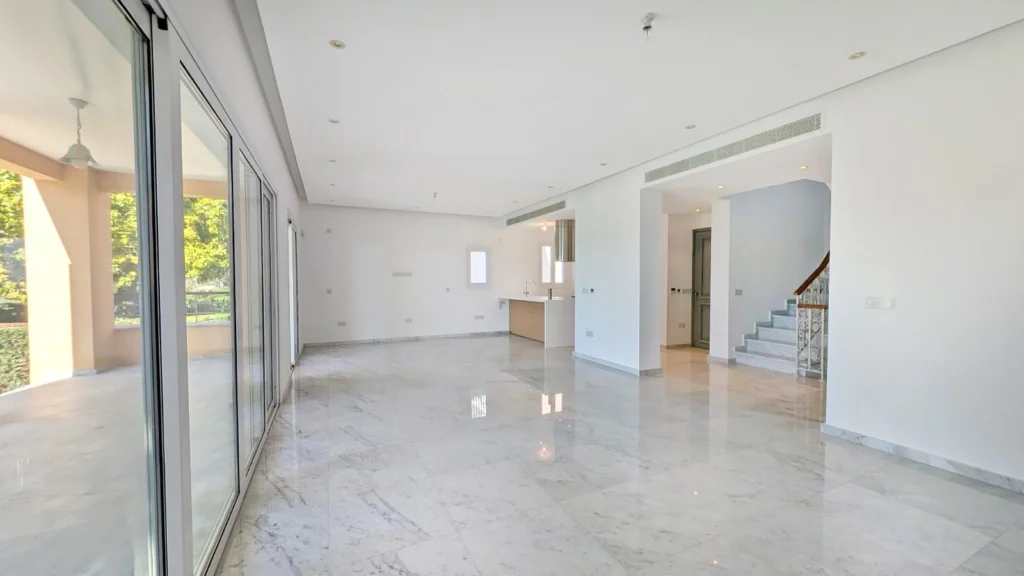 4 Bedroom House for Sale