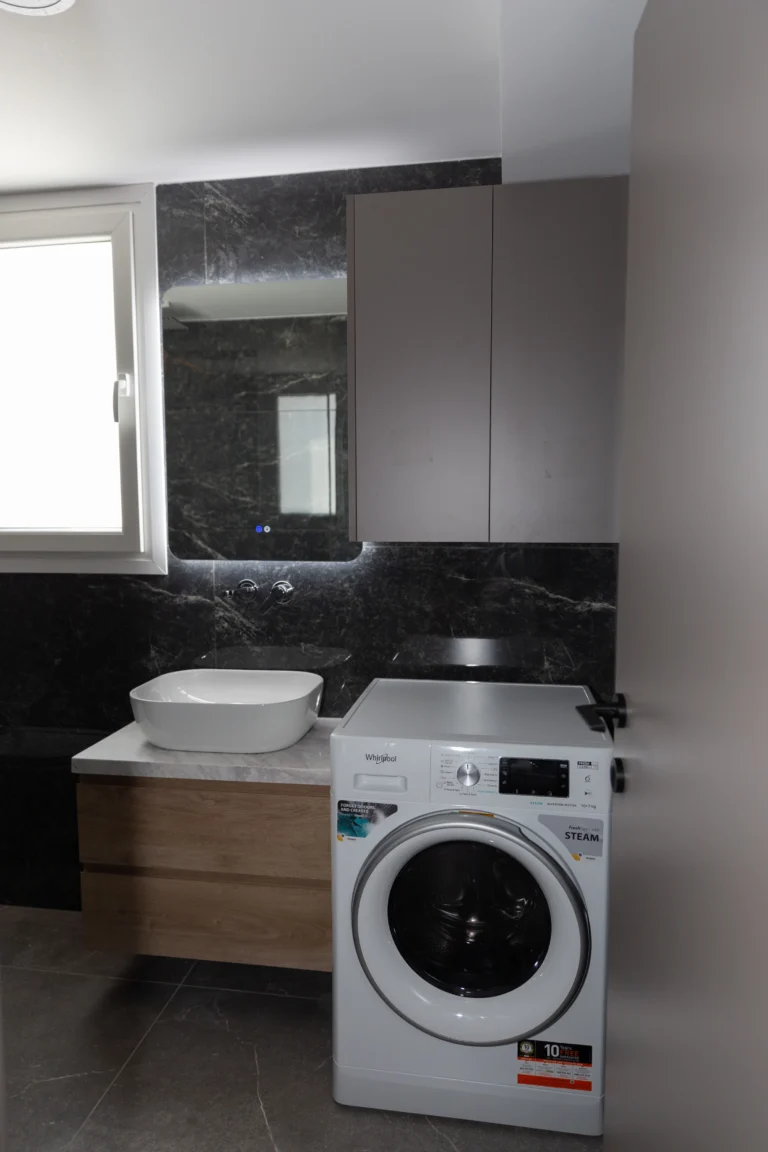 4 Bedroom Apartment for Sale in Nicosia – Agios Ioannis, Limassol District