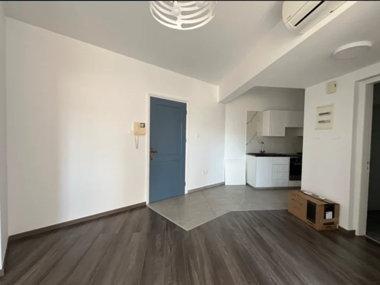 2 Bedroom Apartment for Sale in Tombs Of the Kings, Paphos District