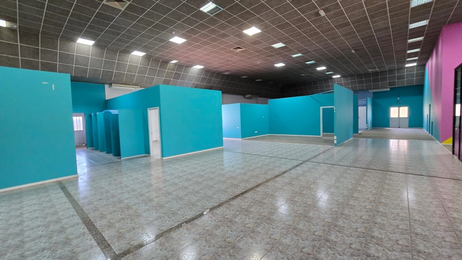 1450m² Office for Rent in Limassol – Zakaki