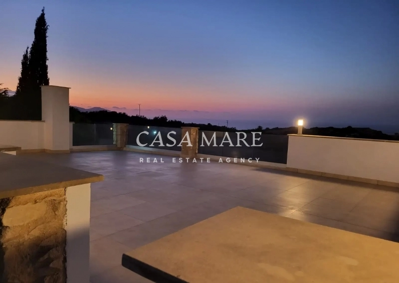 5 Bedroom House for Sale in Polis Chrysochous, Paphos District