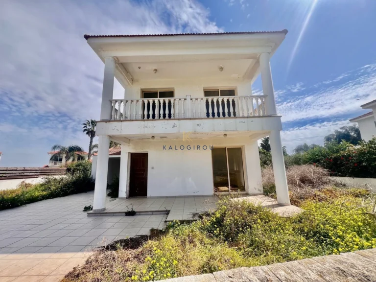 3 Bedroom House for Sale in Pervolia Larnacas