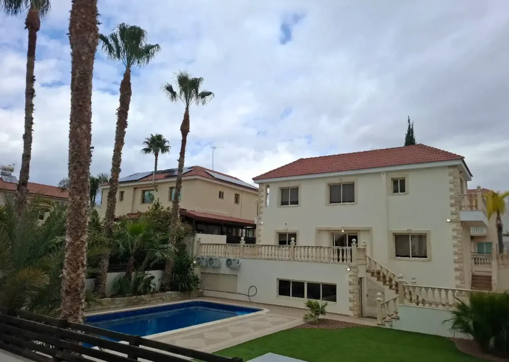 4 Bedroom House for Rent in Ypsonas, Limassol District