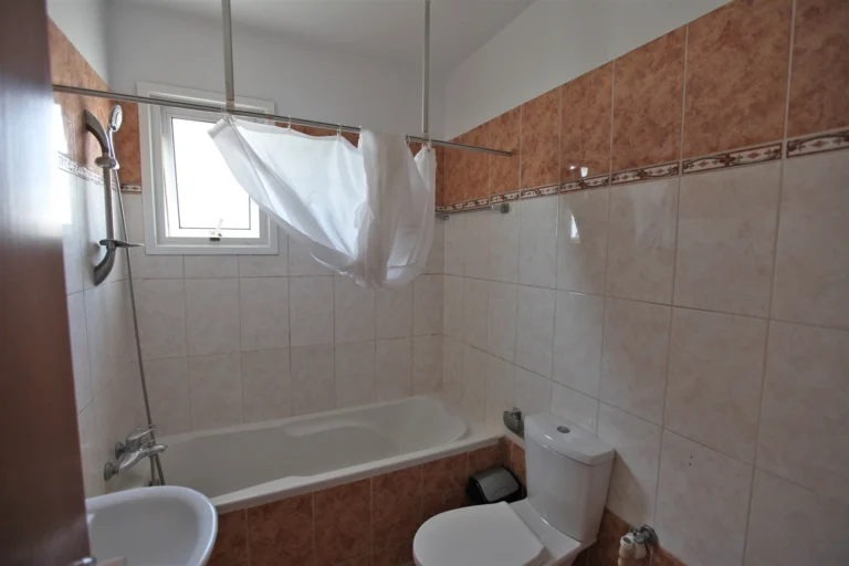 2 Bedroom Apartment for Sale in Strovolos, Nicosia District