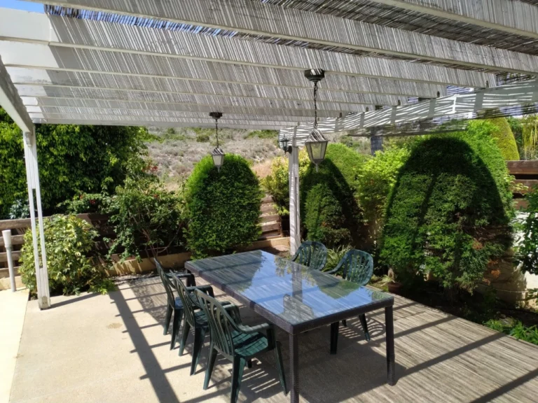 3 Bedroom House for Rent in Agios Tychonas, Limassol District