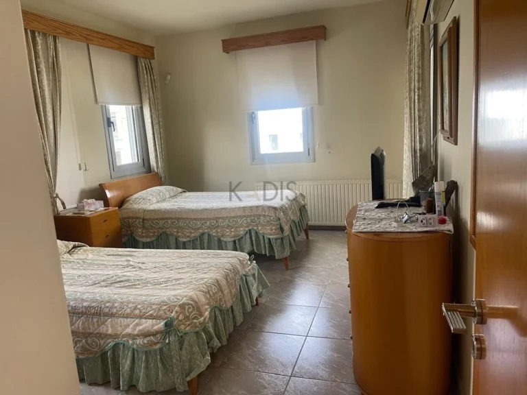 Cheap Houses and Villas for Sale Nicosia up to 600000 euro