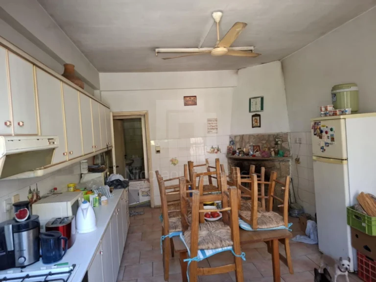 2 Bedroom House for Sale in Limassol – Agios Athanasios