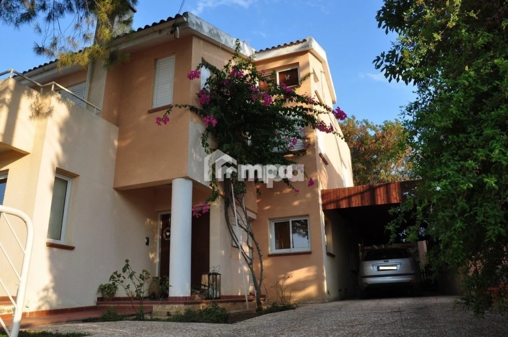 4 Bedroom House for Rent in Nicosia District