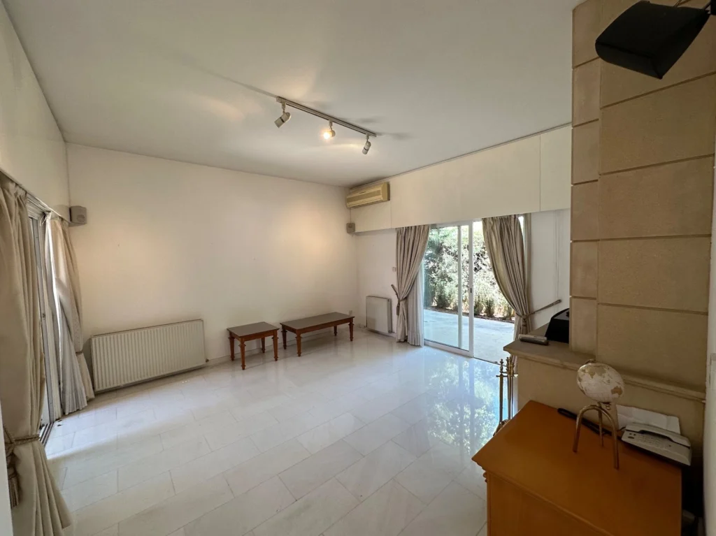 360m² Building for Rent in Limassol – Agios Nektarios