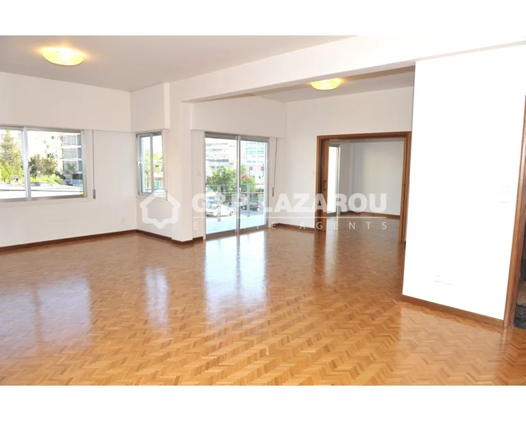 3 Bedroom Apartment for Rent in Agioi Omologites, Nicosia District