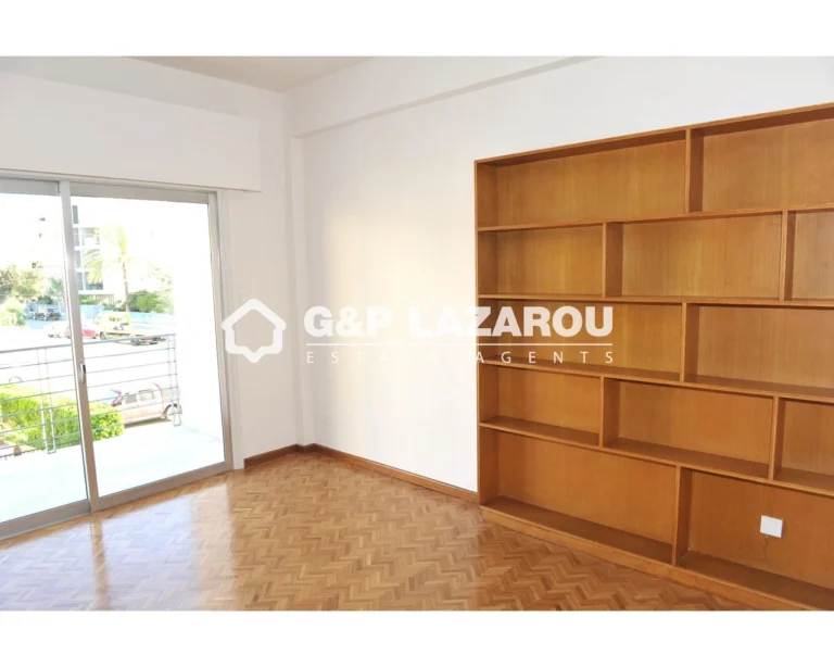 3 Bedroom Apartment for Rent in Agioi Omologites, Nicosia District
