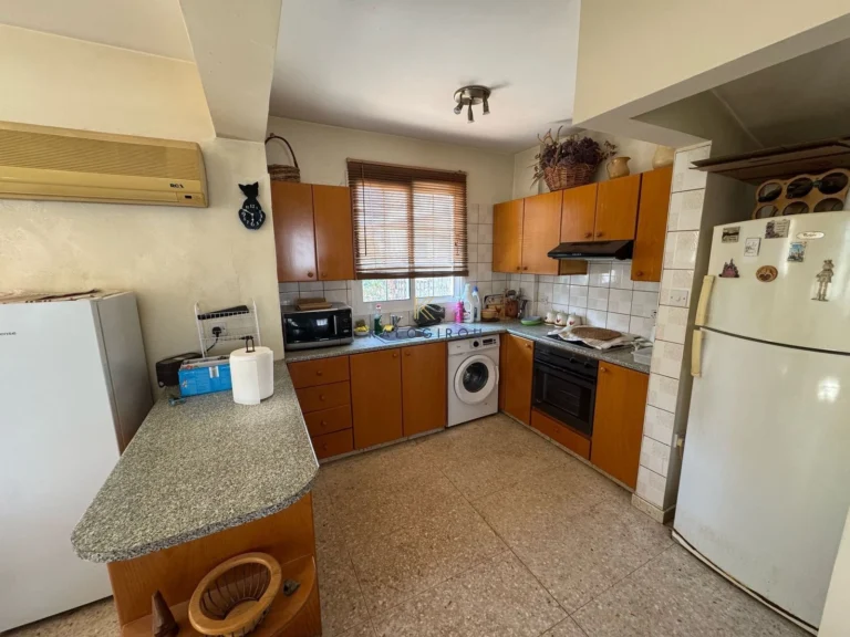 Cheap Houses and Villas for Sale Famagusta up to 300000 euro