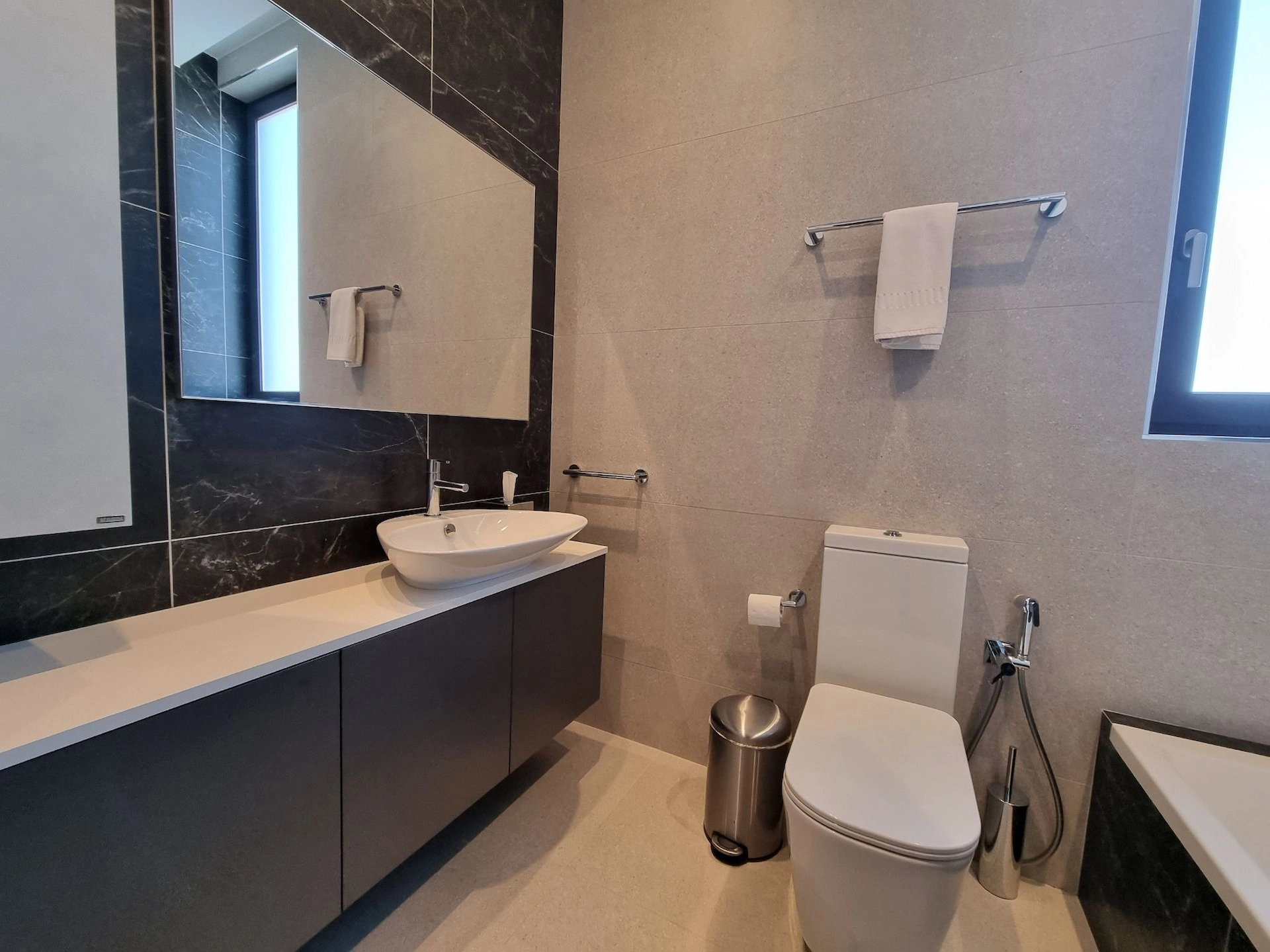 3 Bedroom Apartment for Rent in Potamos Germasogeias, Limassol District