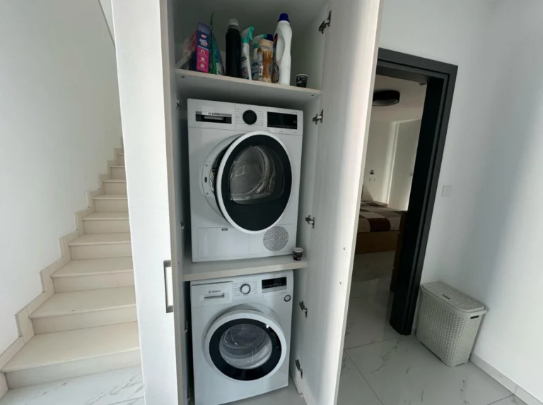 4 Bedroom House for Sale in Livadia Larnakas, Larnaca District