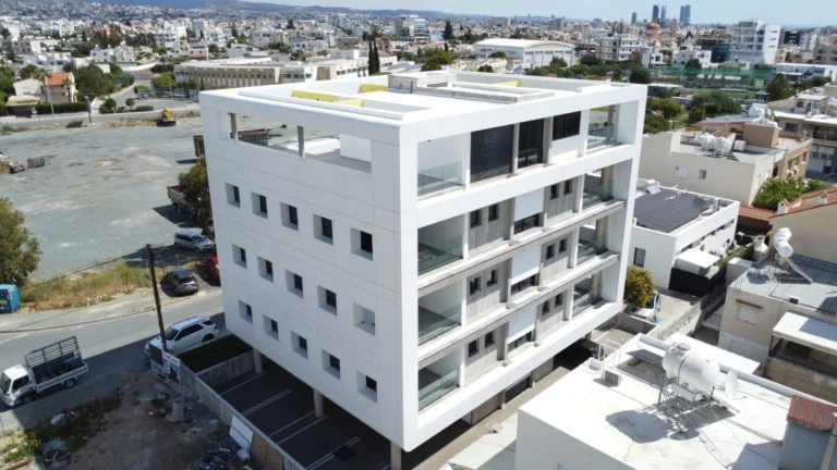 729m² Building for Sale in Kato Polemidia, Limassol District