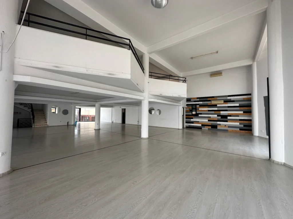 600m² Commercial for Rent in Kato Polemidia, Limassol District