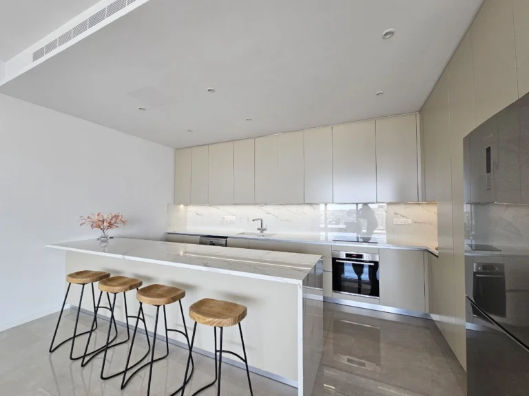 3 Bedroom Apartment for Rent in Limassol – Petrou kai Pavlou