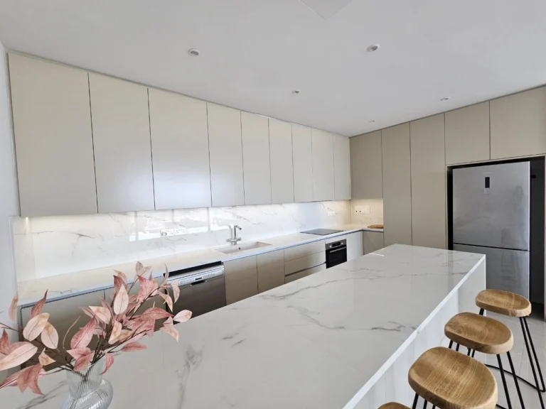 3 Bedroom Apartment for Rent in Limassol – Petrou kai Pavlou