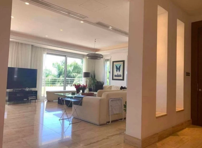 5 Bedroom House for Sale in Agios Tychonas, Limassol District