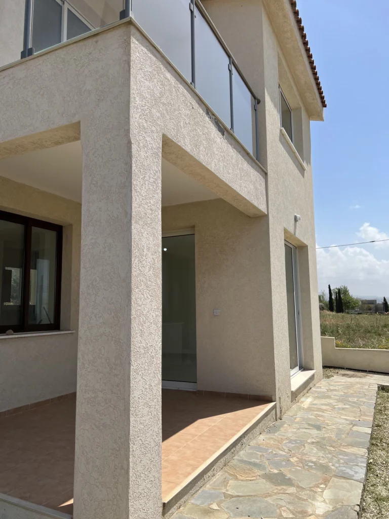 2 Bedroom House for Sale in Pegeia, Paphos District