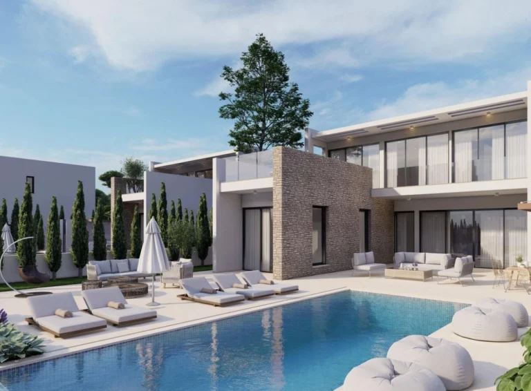 6+ Bedroom House for Sale in Paphos District