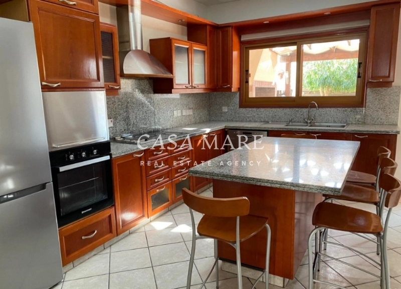 5 Bedroom House for Rent