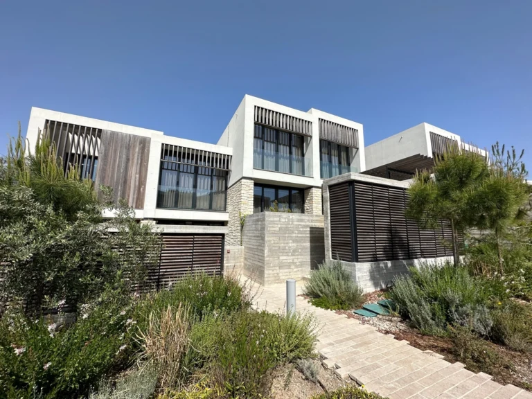 Cheap Apartments for Sale Paphos up to 800000 euro
