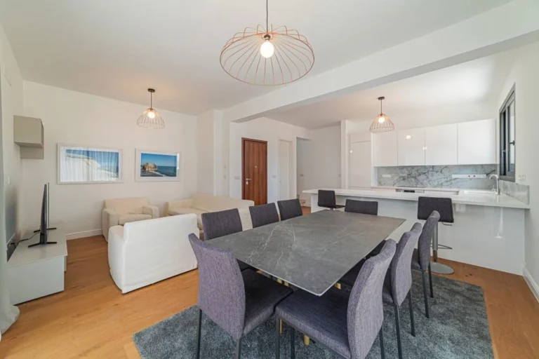 3 Bedroom Apartment for Sale in Pano Polemidia, Limassol District