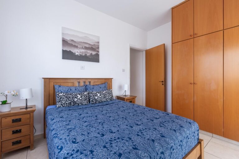 2 Bedroom Apartment for Rent in Paphos – Universal