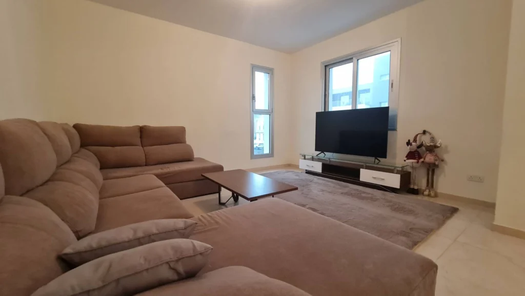 3 Bedroom Apartment for Sale in Paphos – Universal