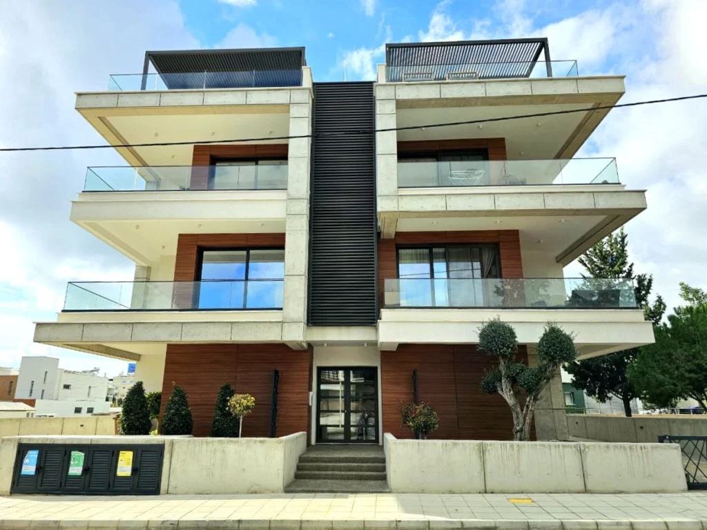 2 Bedroom Apartment for Sale in Germasogeia, Limassol District