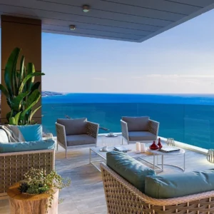 4 Bedroom Apartment for Sale in Agios Tychonas, Limassol District
