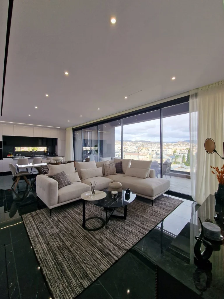 3 Bedroom Apartment for Sale in Limassol – Mesa Geitonia