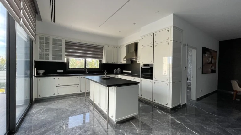 5 Bedroom House for Sale in Limassol District