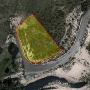 871m² Plot for Sale in Agios Tychonas, Limassol District