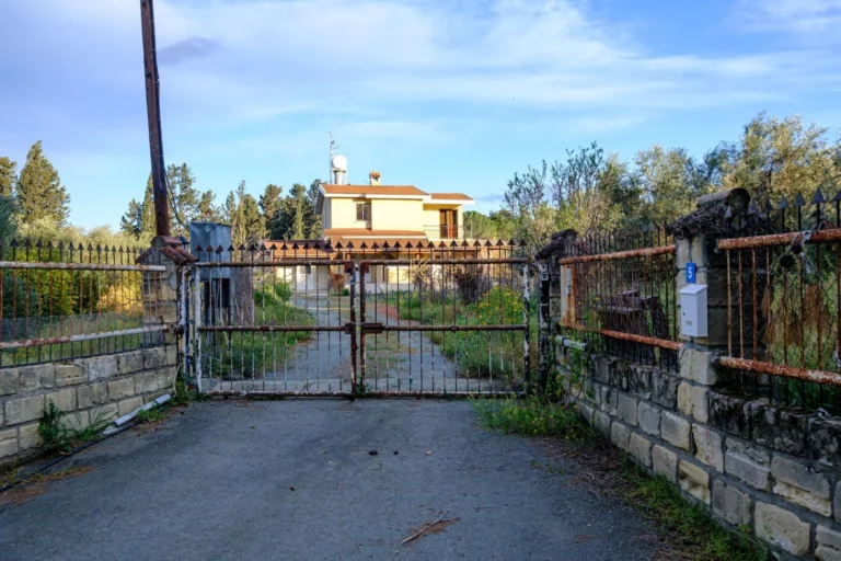 3 Bedroom House for Sale in Pyrga Larnakas, Larnaca District