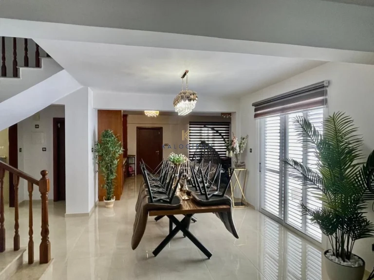 4 Bedroom House for Sale in Oroklini, Larnaca District