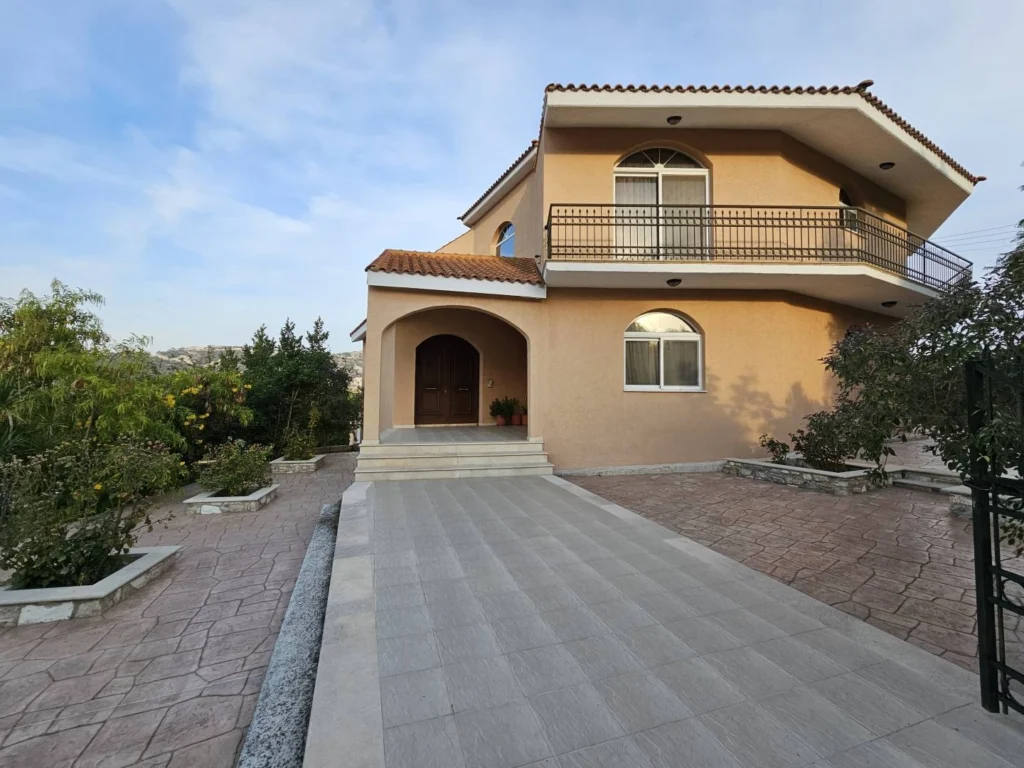 6+ Bedroom House for Sale in Asgata, Limassol District