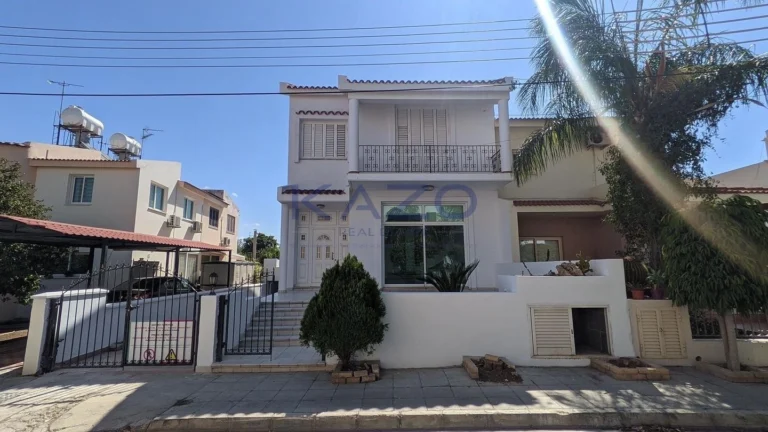 3 Bedroom House for Sale in Strovolos, Nicosia District