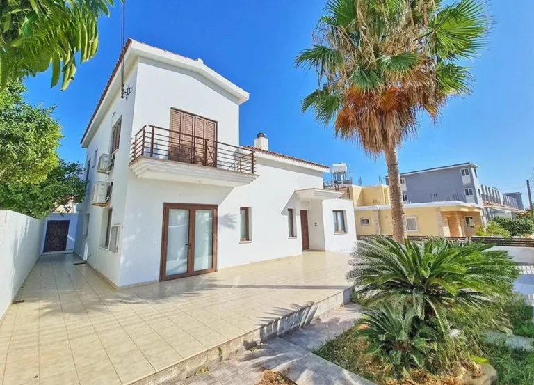Cheap Houses and Villas for Sale Famagusta up to 500000 euro
