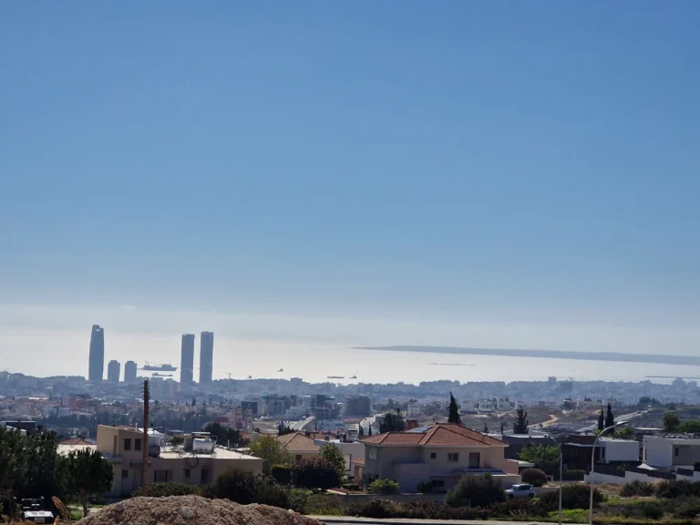 4 Bedroom House for Sale in Limassol – Agios Athanasios