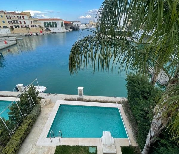 3 Bedroom House for Sale in Limassol – Marina