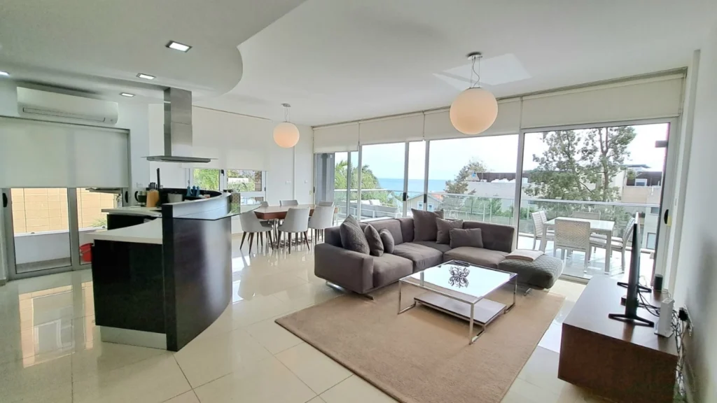 3 Bedroom Apartment for Rent in Agios Tychonas, Limassol District