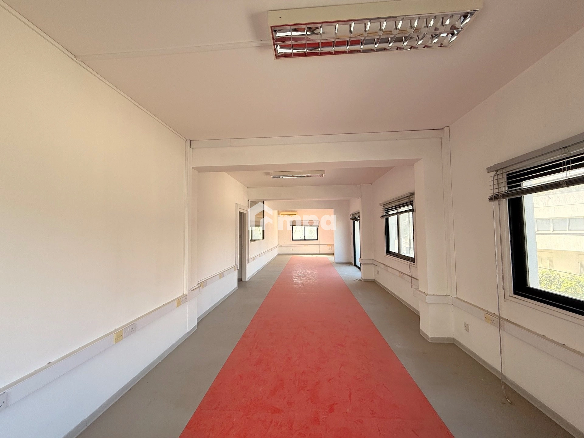120m² Office for Rent in Nicosia District