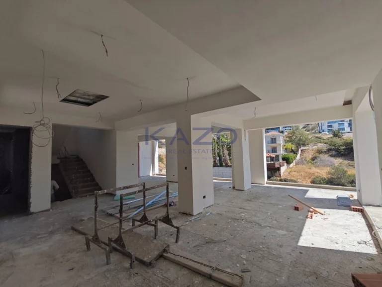 4 Bedroom House for Sale in Agios Tychonas, Limassol District