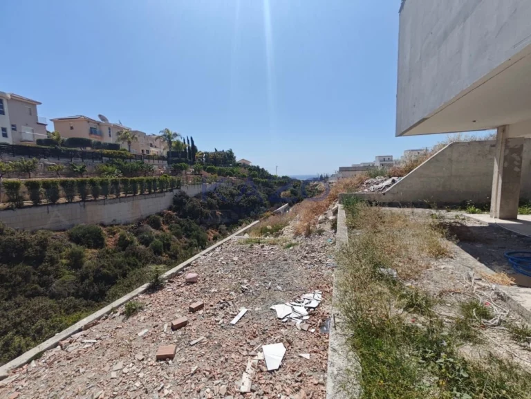 3 Bedroom House for Sale in Agios Tychonas, Limassol District